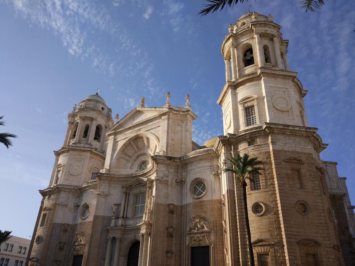 Catedral Cadiz Apartment Luaran gambar
